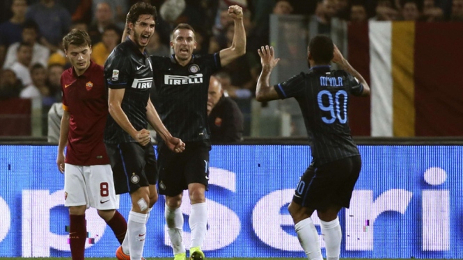 AS Roma Tekuk Inter Milan 4-2
