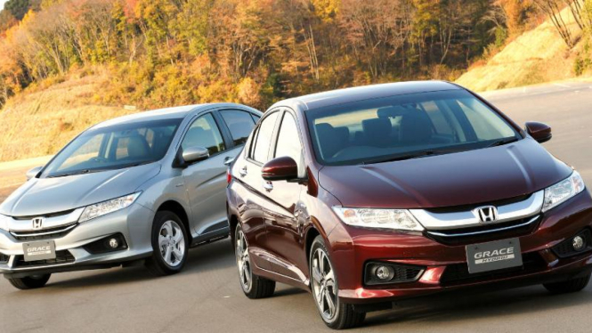 Honda City hybrid 2015