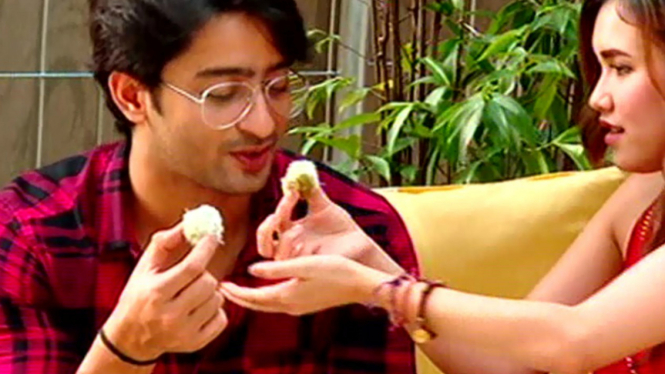 Kedekatan Shaheer Sheikh dan Ayu Ting Ting.