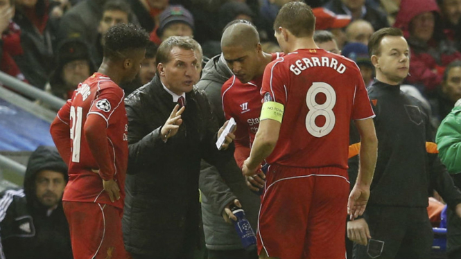 Pemain Liverpool mendapat pengarahan dari Brendan Rodgers