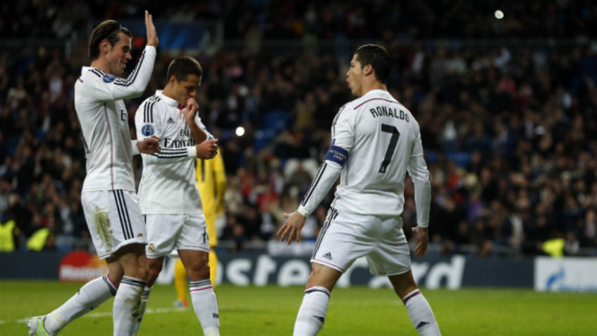 Cristiano Ronaldo (kanan) merayakan gol ke gawang Ludogorets