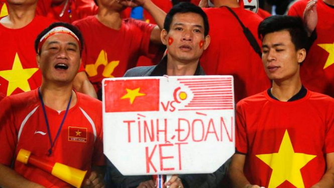 Fans Vietnam mengirim pesan damai untuk para pendukung Malaysia