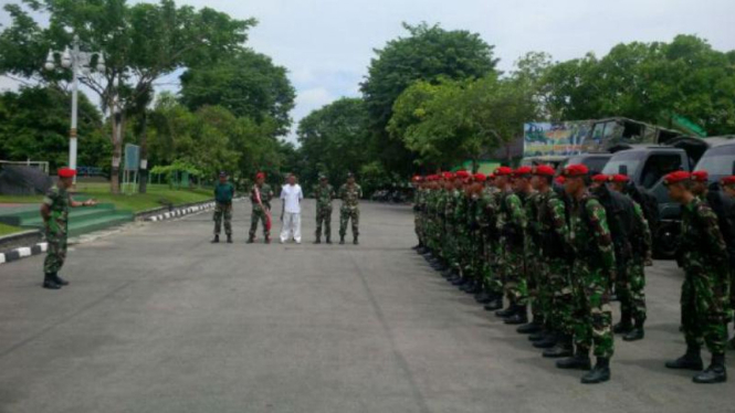 Puluhan anggota Kopassus dikerahkan evakuasi korban longsor Banjarnegara