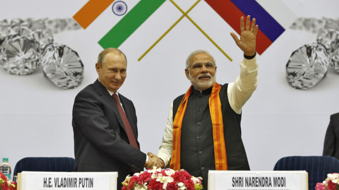 Perdana Menteri India Narendra Modi dan Presiden Rusia Vladimir Putin