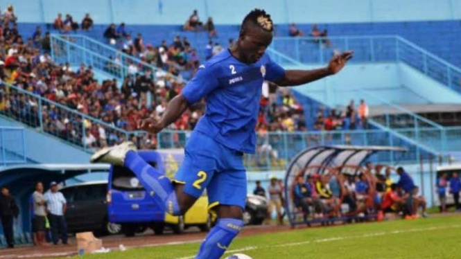 Mantan striker Persiwa Wamina Abblode Yao Rudy