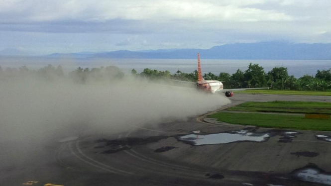 Pesawat di Bandara Ternate terganggu abu vulkanik Gunung Gamalama