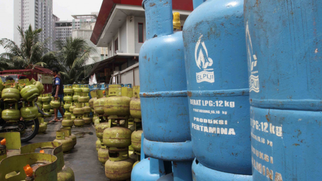 Tak Ingin Rugi Lagi Pertamina Naikan Harga Elpiji 12 Kg