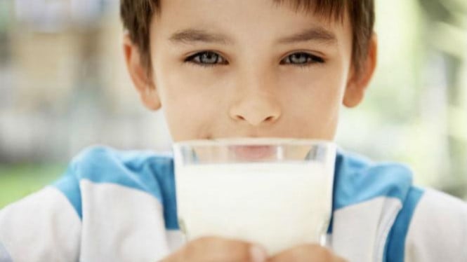jangan-sembarangan-pilih-susu-anak-ini-yang-perlu-diperhatikan-ibu