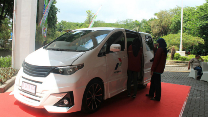 Mobil listrik mirip Toyota Alphard