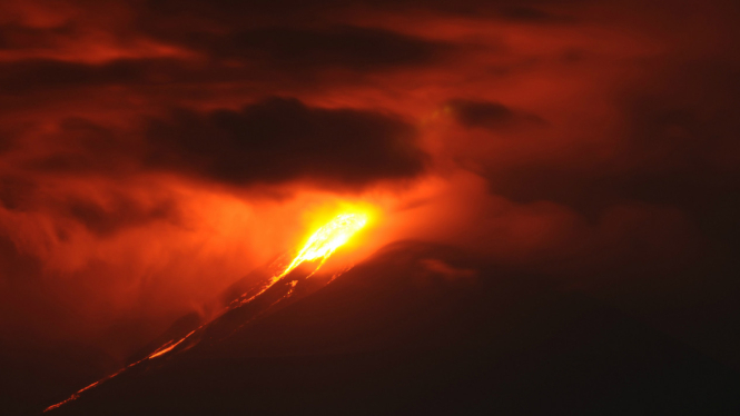 Gunung api Soputan