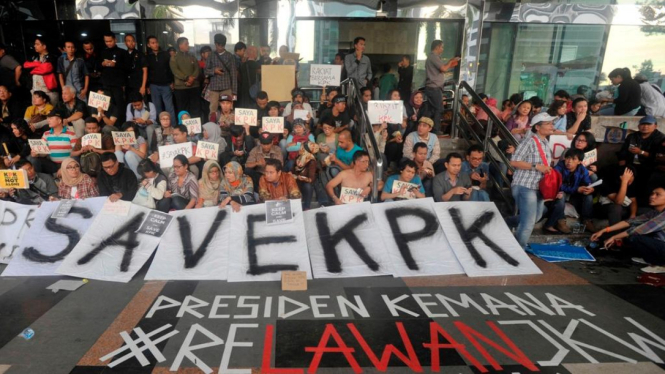 Aksi unjuk rasa Save KPK di Jakarta