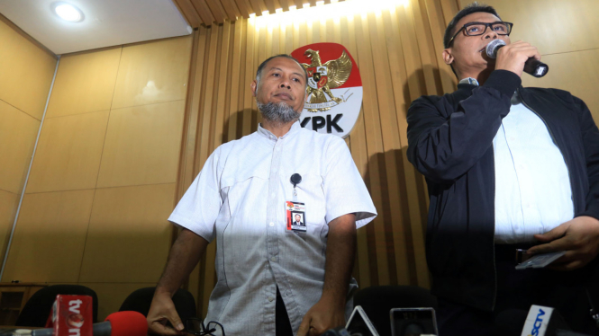Bambang Widjojanto dan Johan Budi Konpres di KPK