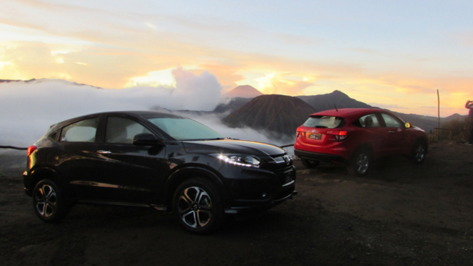 Mobil Anyar Honda Sukses "Mendaki" Bromo