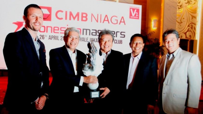 Trofi CIMB Niaga Indonesian Masters 2015.