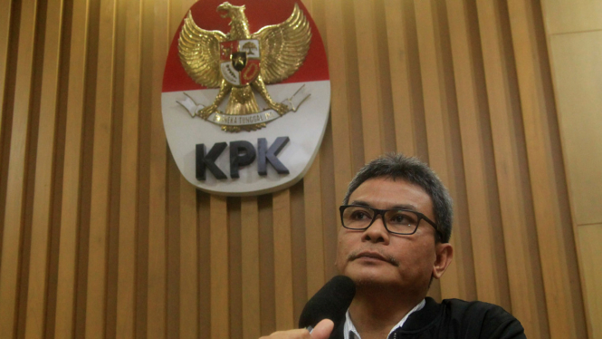 KPK Minta Jokowi Tentukan Sikap