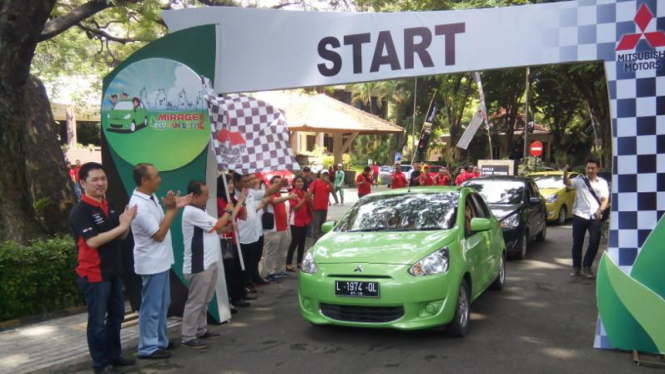 Acara Mitsubishi Mirage Econ Fun Drive di Surabaya