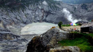 Legenda Gunung Tangkuban Perahu