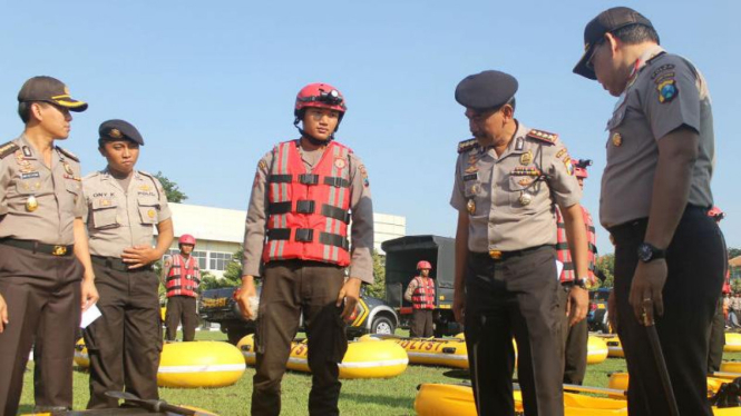 Polda Jatim Siagakan Pasukan Antisipasi Banjir di Lima Kabupaten