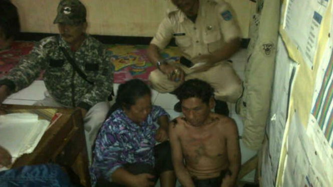 Pasangan suami istri ditangkap karena mencopet di Pasar Cisalak, Depok.