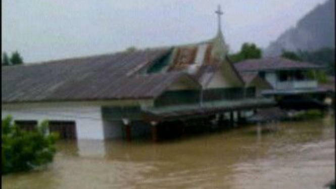 Ibu Kota Kalimantan Utara Lumpuh akibat Banjir