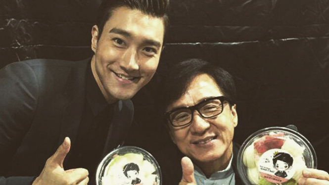 Choi Siwon dan Jackie Chan