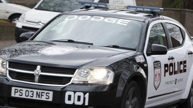 Mobil Polisi palsu di Inggris