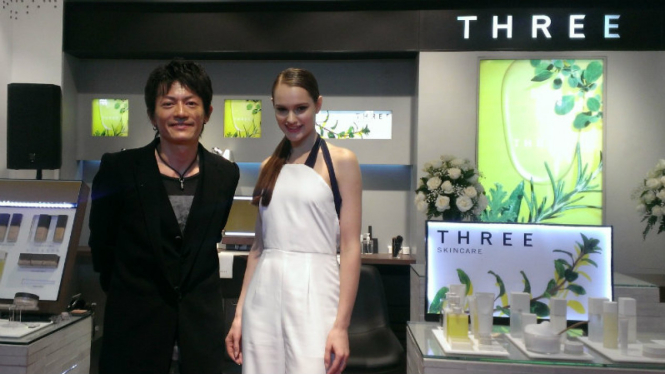 Three, brand kosmetik asal Jepang