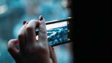 ilustrasi gadget.
