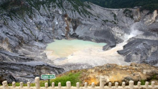 Wisata Gunung Tangkuban Perahu Jawa Barat
