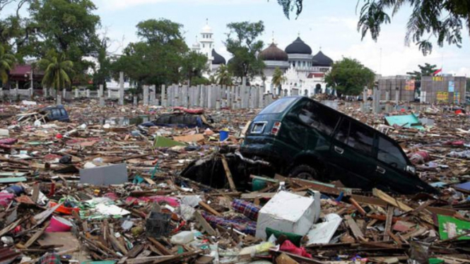 tsunami Aceh 2004