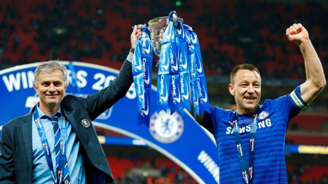 Pelatih Chelsea, Jose Mourinho dan John Terry