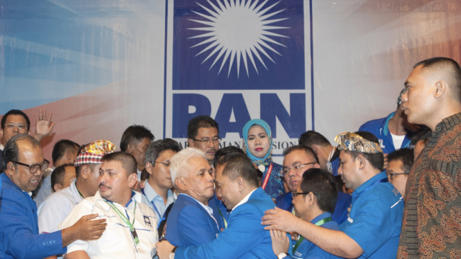 Zulkifli Hasan Terpilih Ketua Umum PAN