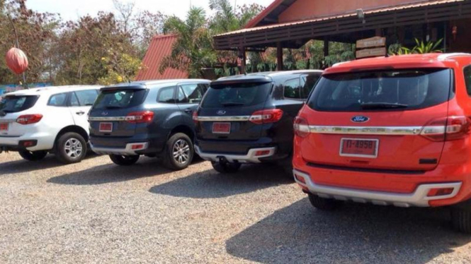 Ford Everest terbaru yang diuji coba di Thailand