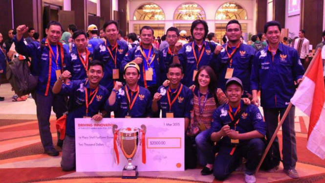 Mobil Sapu Angin Besutan Mahasiswa ITS Juarai Kompetisi Asia