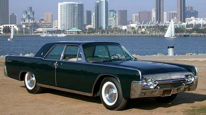 Lincoln Continental 1961