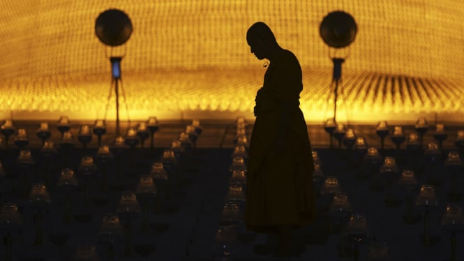 Prosesi Makha Bucha Thailand