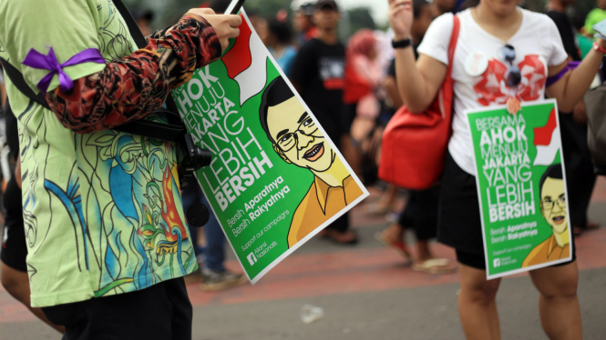 Aksi Dukungan Kepada Ahok di Car Free Day