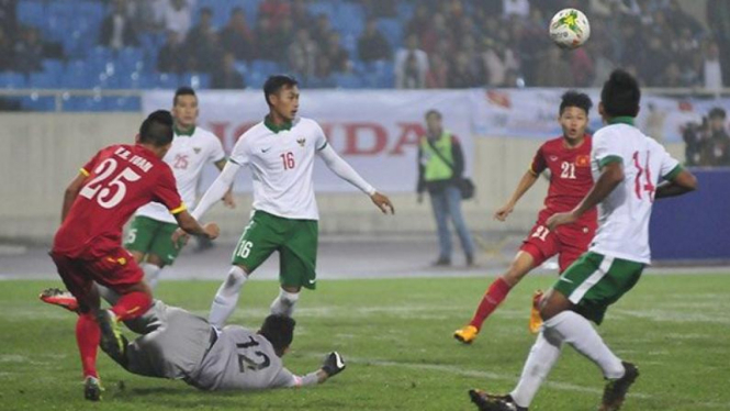 Vietnam U-23 melawan Indonesia U-23 pada laga ujicoba