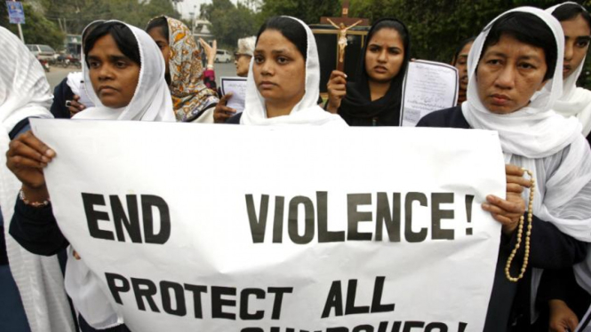 Aksi perempuan Pakistan menolak kekerasan.