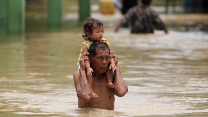 Banjir di Desa Pilangsari Kecamatan Jatibarang Kabupaten Indramayu