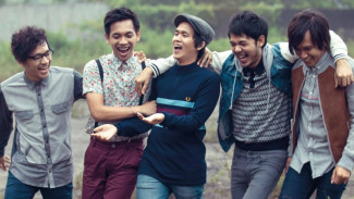 Bermanfaat untuk Masyarakat Lewat Musik ala D'MASIV