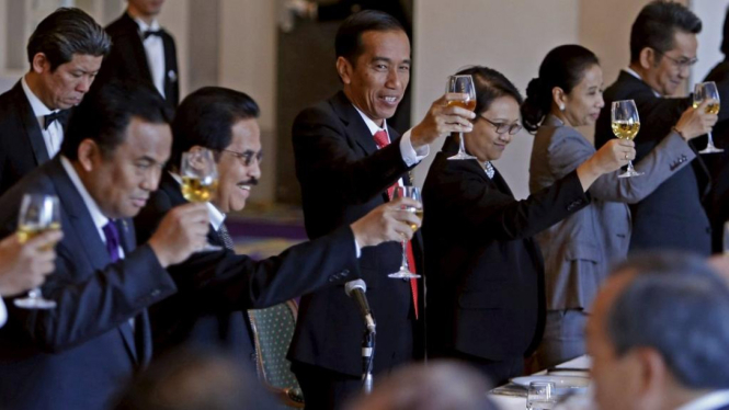 Presiden Joko Widodo santap siang dengan pengusaha Jepang