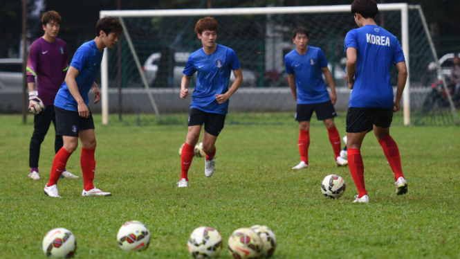 Timnas U-23 Korea Selatan latihan di Senayan