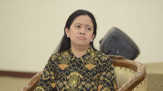 Menteri Puan Serahkan SPT Pajak Tahunan