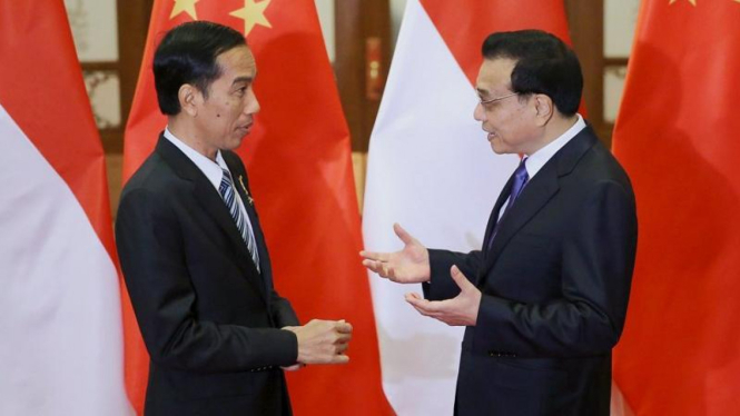 Presiden Joko Widodo dan PM China Li Keqiang.