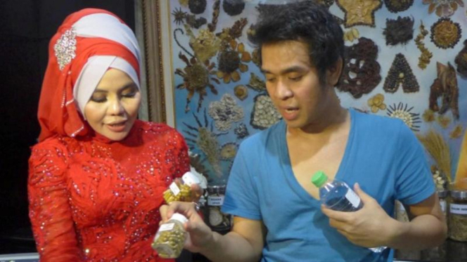 Olga Syahputra bersama Jeng Ana