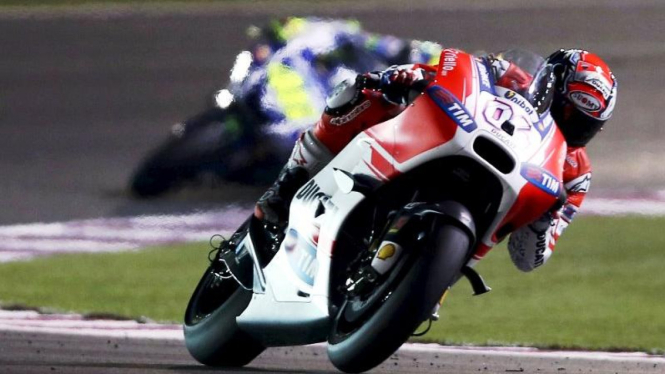 Aksi pembalap MotoGP dari tim Ducati, Andrea Dovizioso