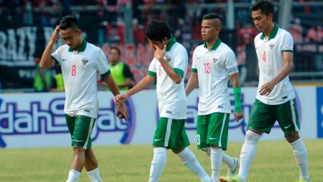 Para pemain Timnas U-23 Indonesia usai dibantai Korea Selatan 0-4