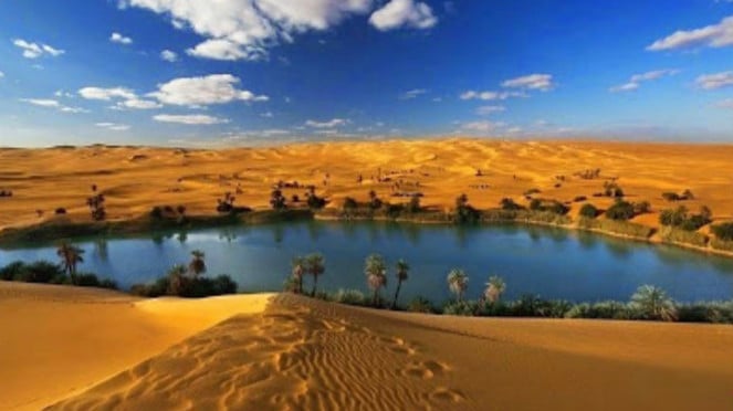 Danau Ubari, Libya.