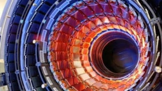 Large Hadron Collider Memulai Misi Barunya